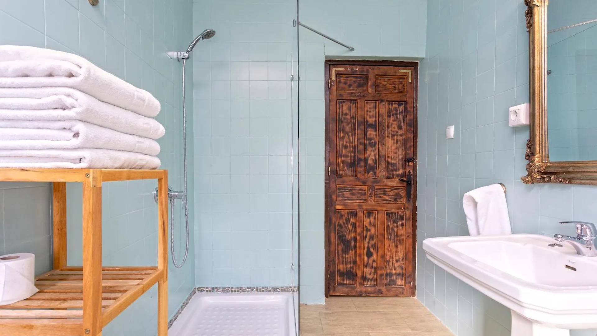 فندق Casa Jardin Del Olivar Con Piscina Privada Alcaucín